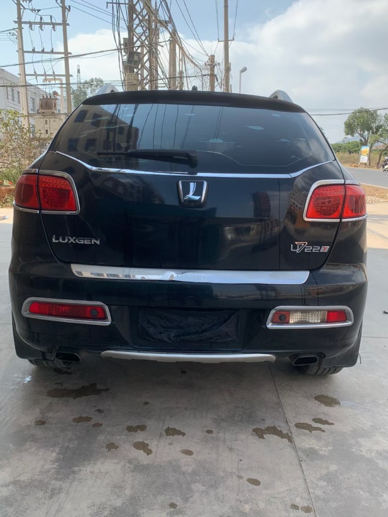 咸寧13年納智捷大7 SUV1