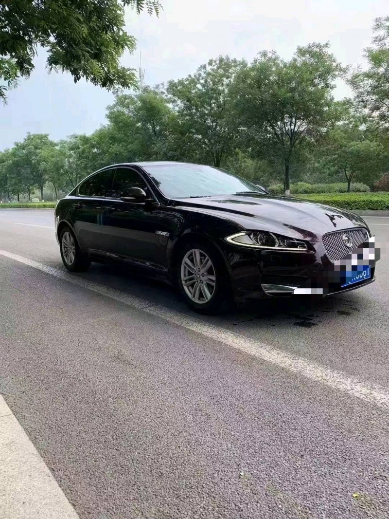 太原12年捷豹XF2