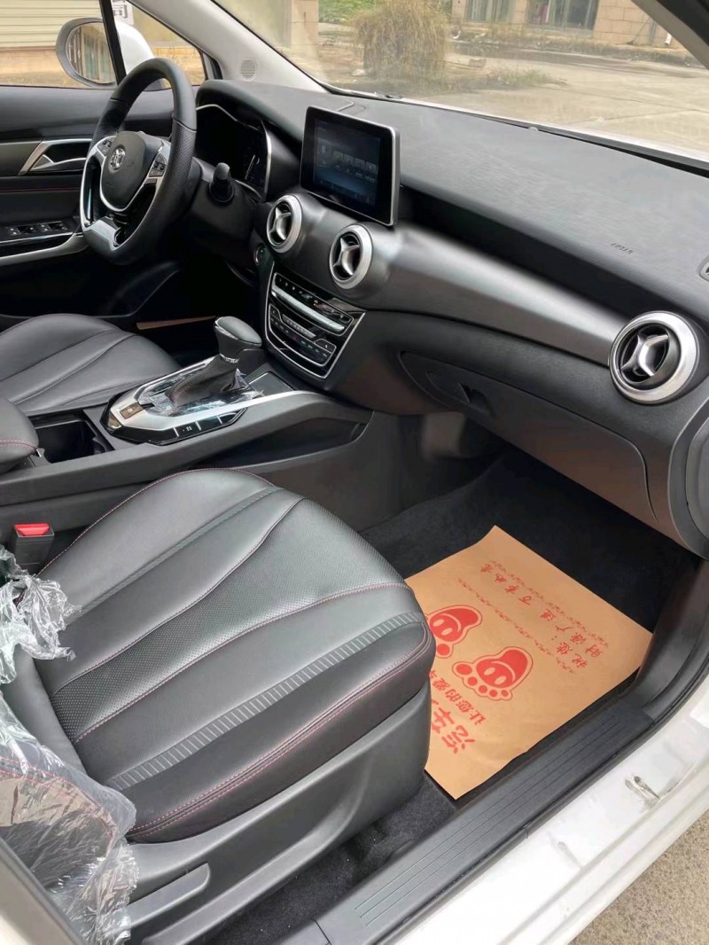 徐州21年北汽绅宝D505