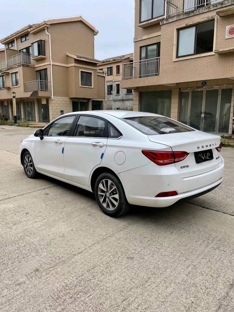 徐州21年北汽绅宝D507