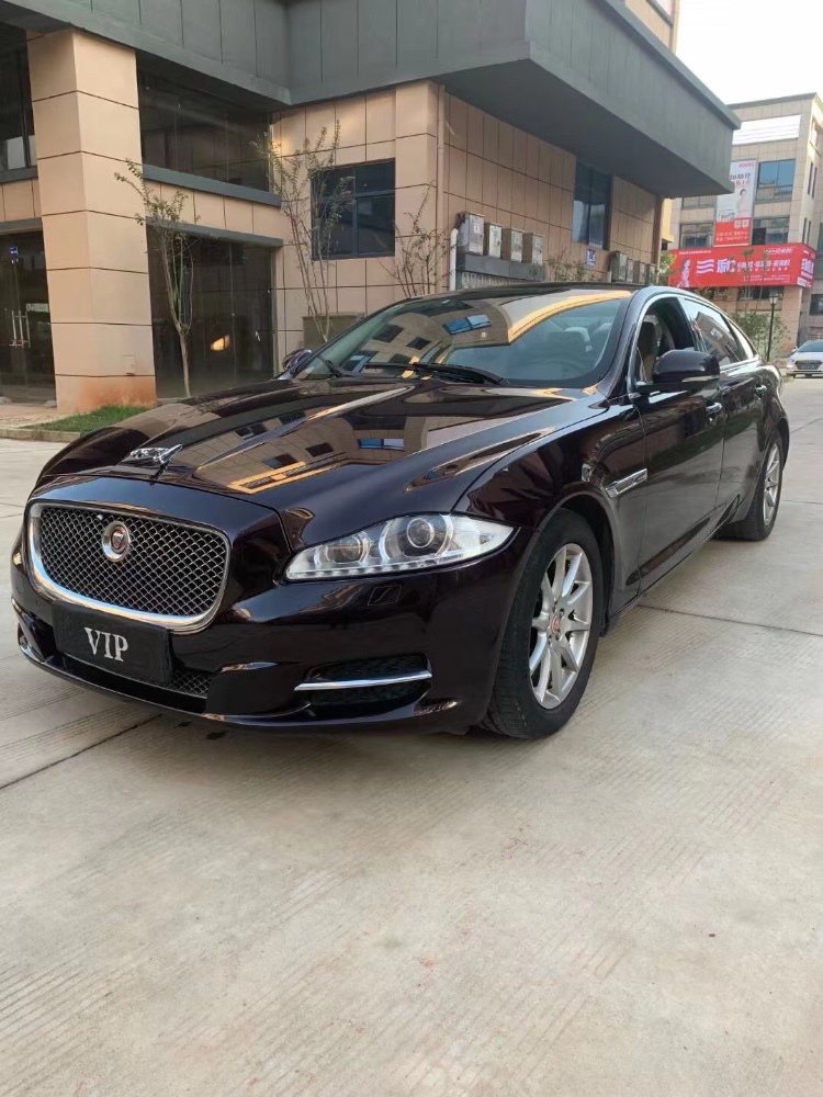 宜春15年捷豹XJL8