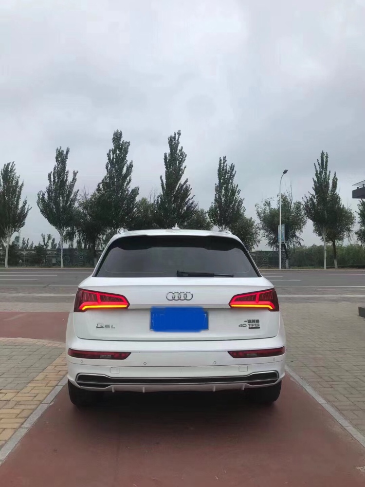 邯鄲20年奧迪Q57