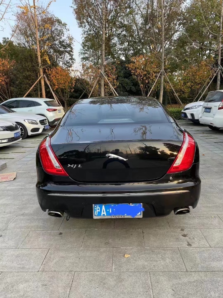 上海12年捷豹XJL7