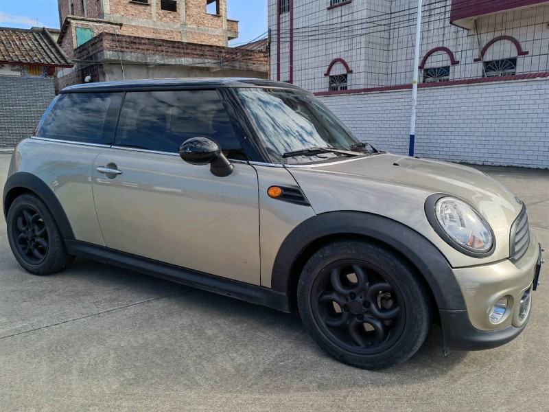 廣州11年寶馬MINI2