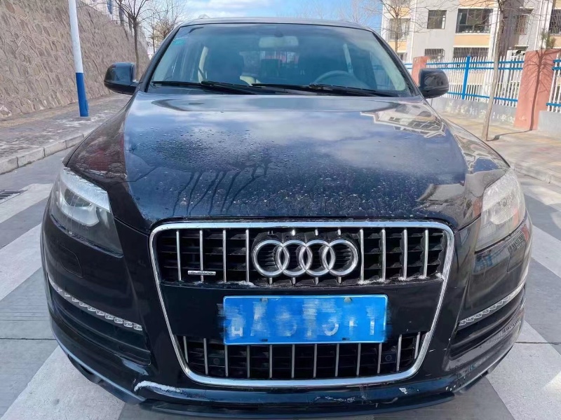 西安11年奧迪Q71