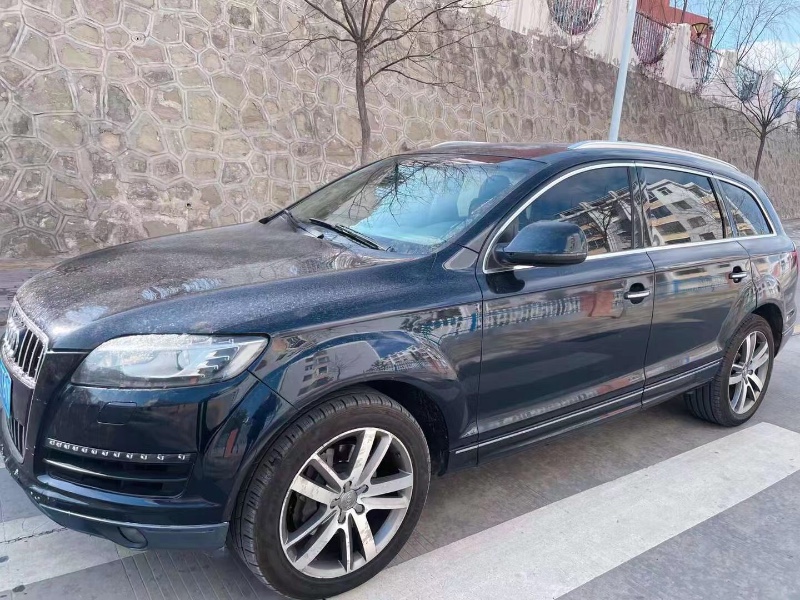 西安11年奧迪Q73