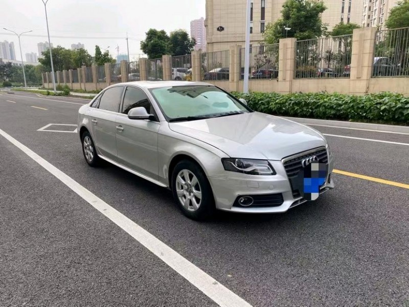 蘇州11年奧迪A4L4