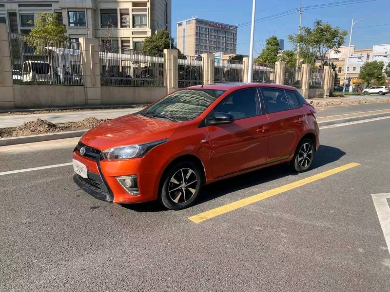 蘇州15年豐田YARiS L 致炫2