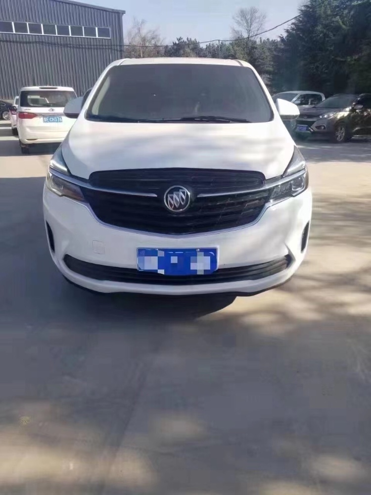 大同21年別克GL81