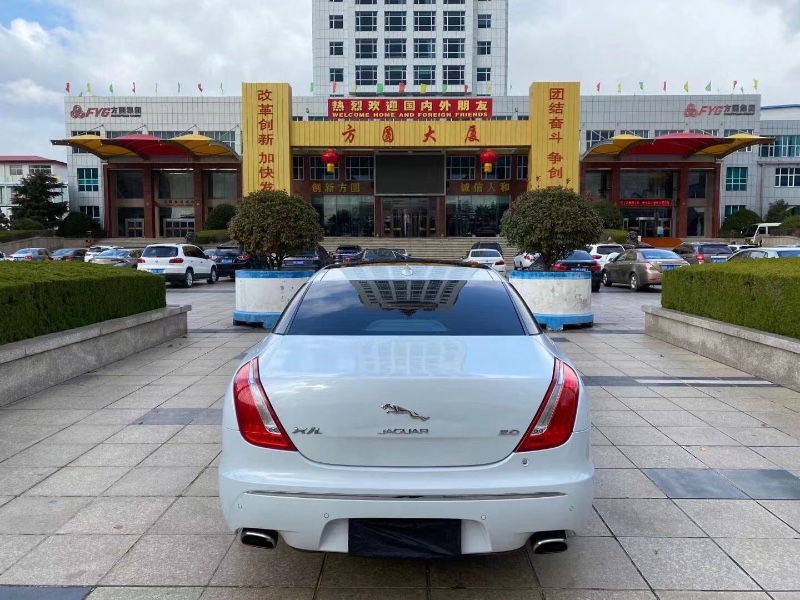 青島16年捷豹XJL6