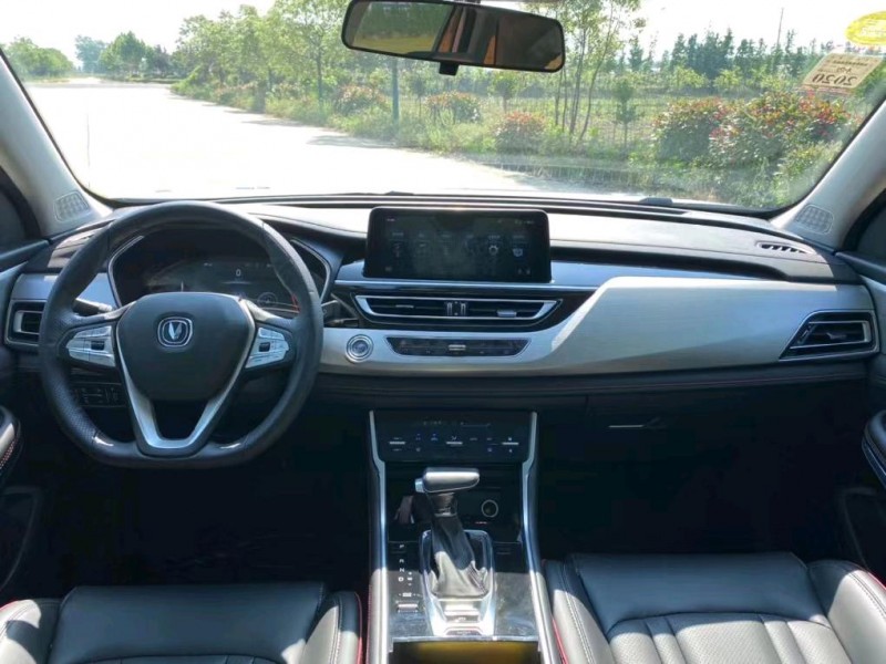 鹽城18年長安汽車CS757