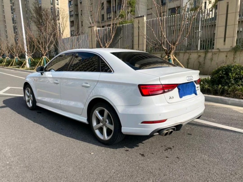 蘇州17年奧迪A38