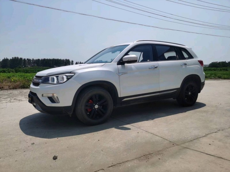 蚌埠16年長安汽車CS753