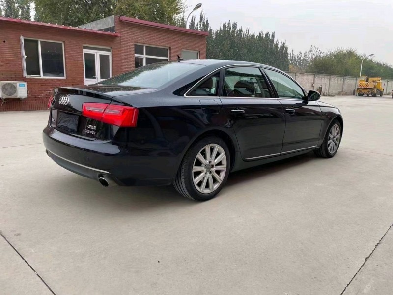 天津14年奧迪A6L3