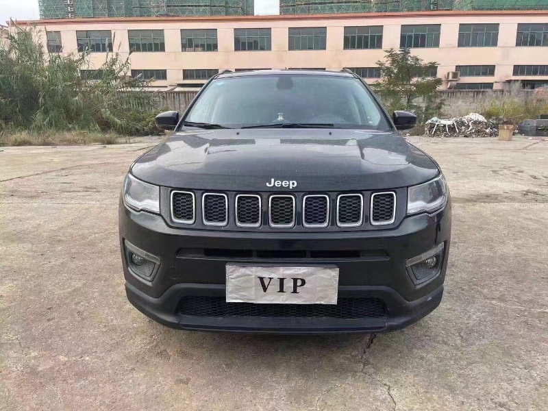 紹興18年Jeep指南者1