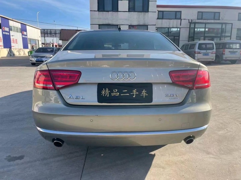 天津12年奧迪A8L6