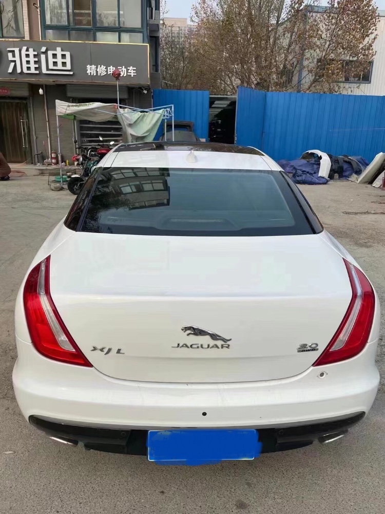北京19年捷豹XJL8