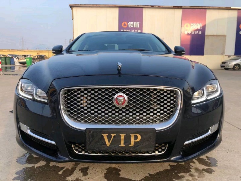 天津17年捷豹XJ8