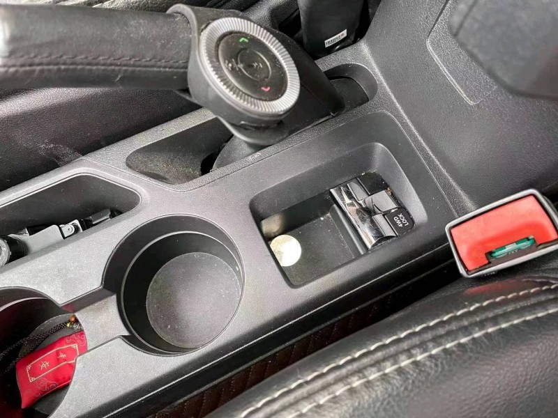 天津13年Jeep指南者9