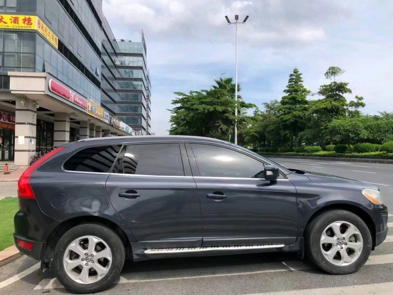 肇慶12年沃爾沃XC601