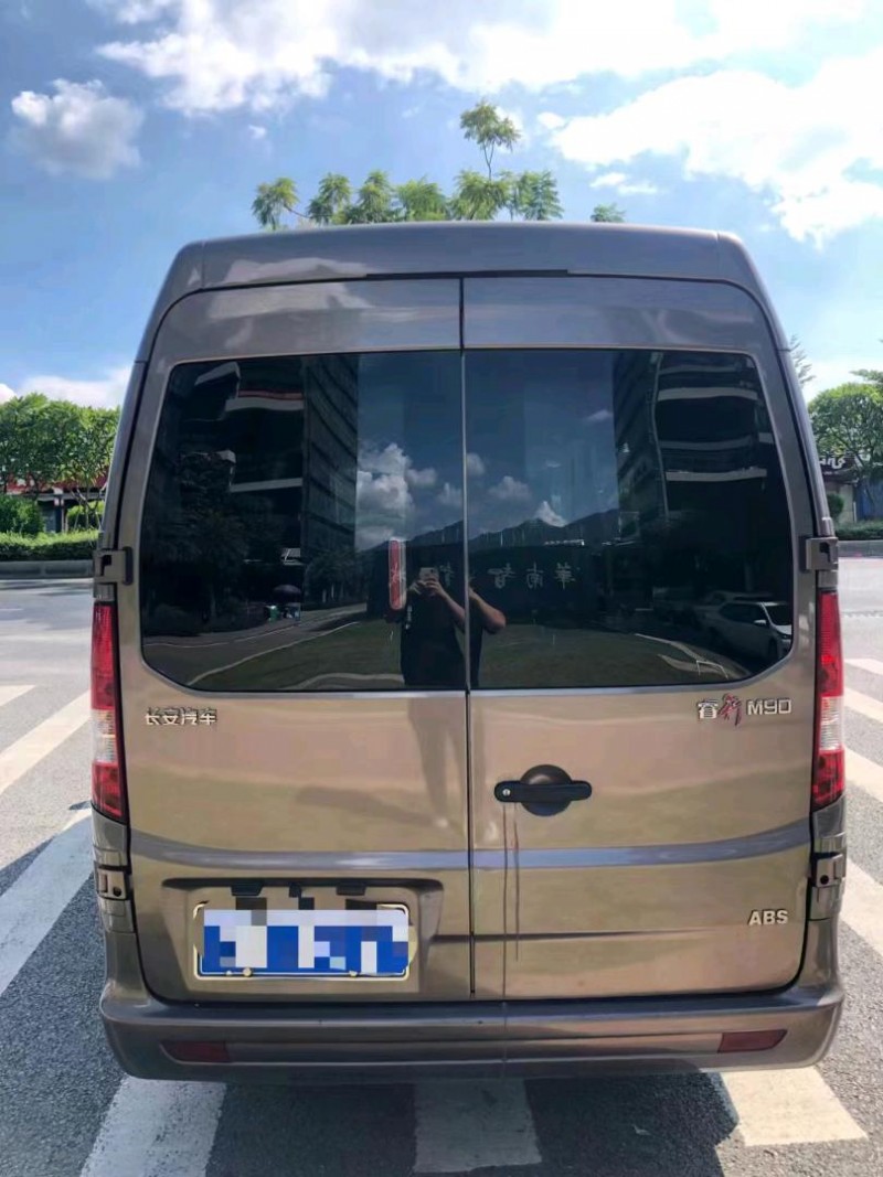 肇慶18年長安汽車M606