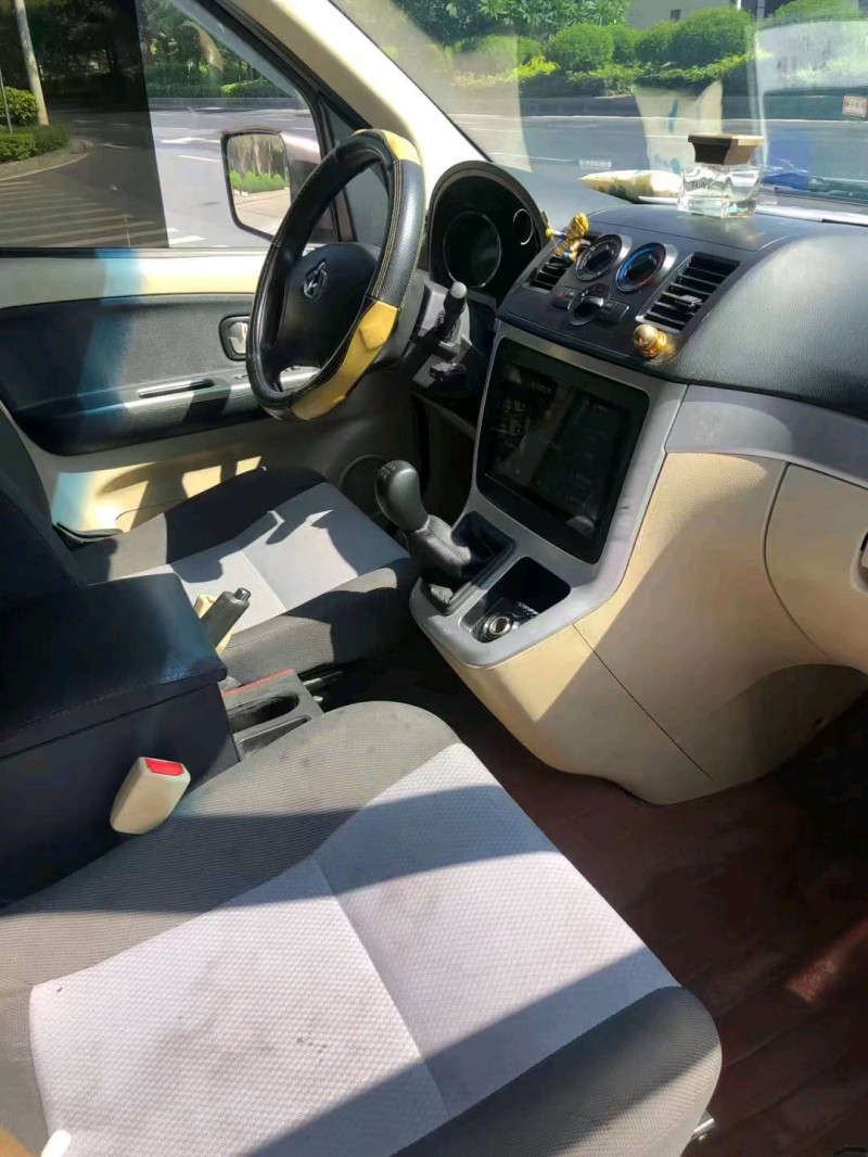 肇慶18年長安汽車M601