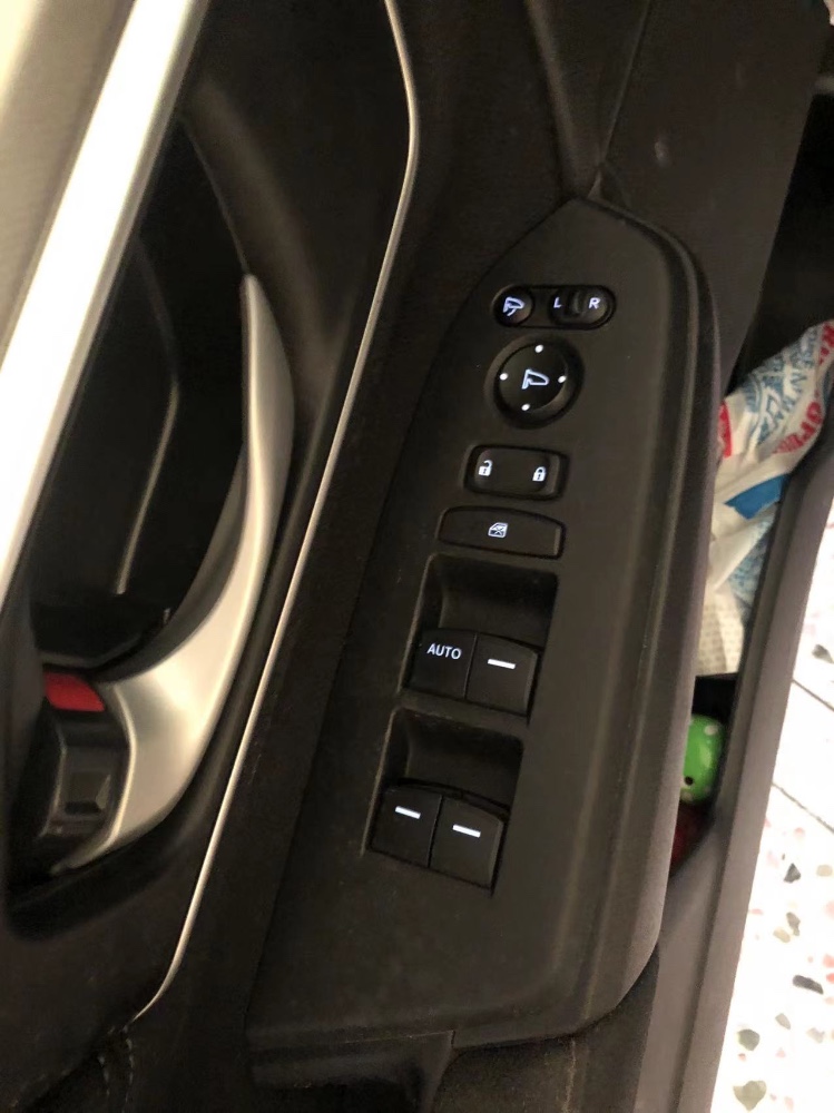 汕頭19年本田CR-V4