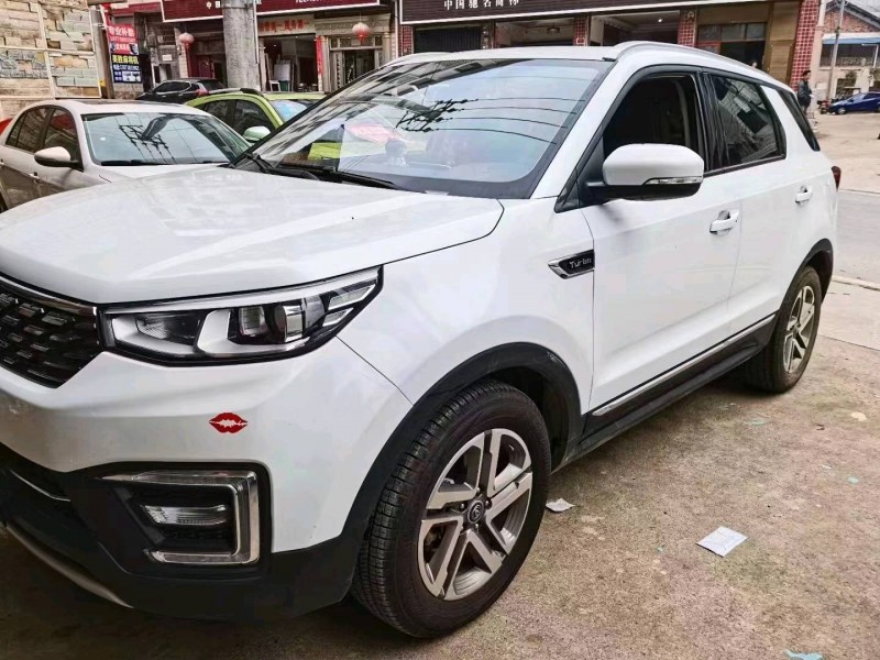 婁底18年長安汽車CS556