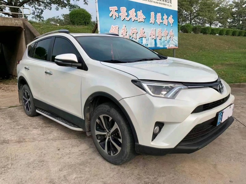 北京16年豐田RAV4榮放7