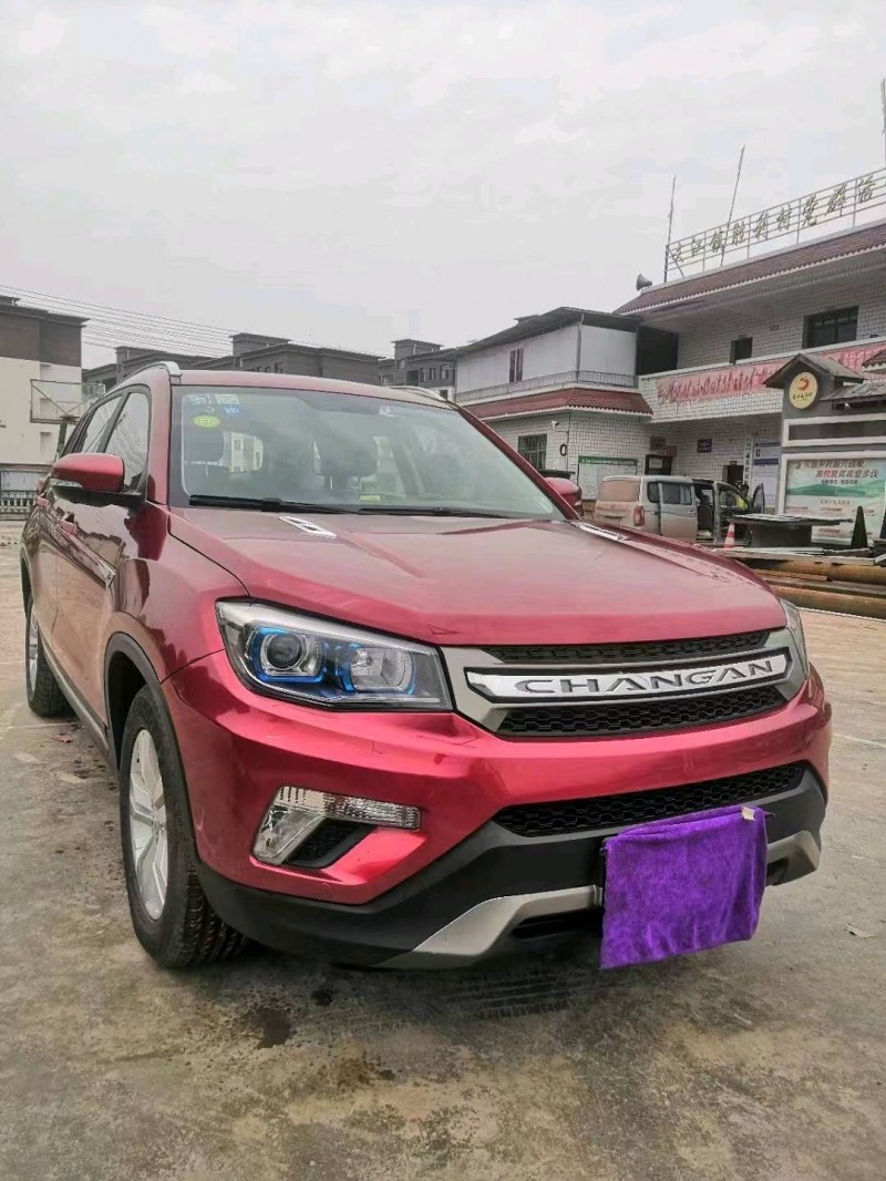 成都16年長安汽車CS756