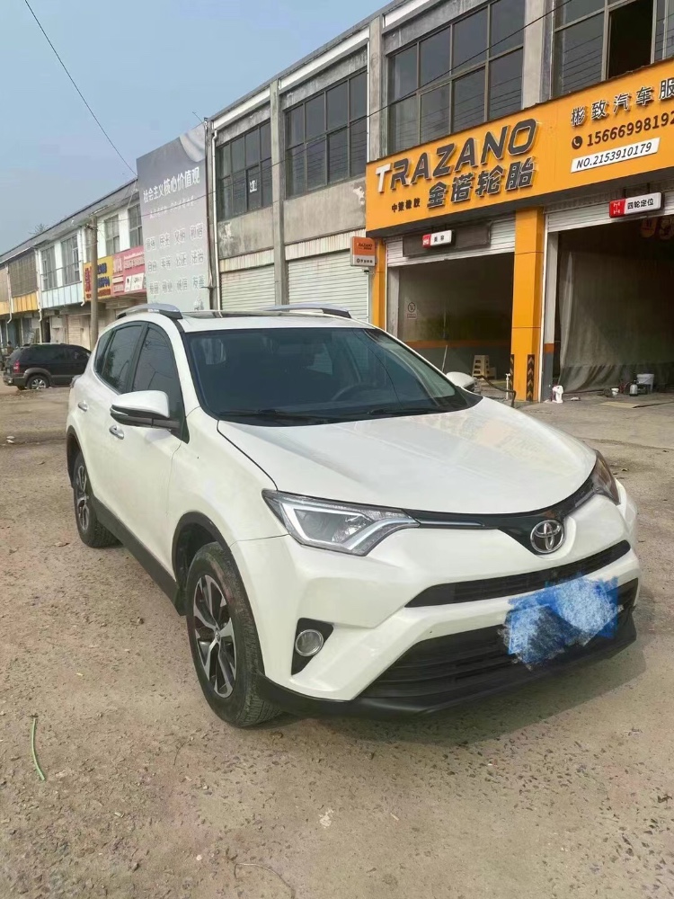 東營17年豐田RAV4榮放3
