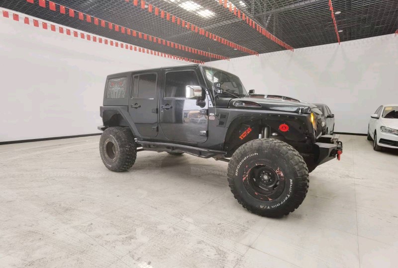 滄州15年Jeep牧馬人8