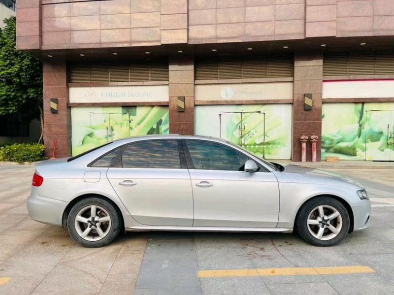 東莞10年奧迪A4L7