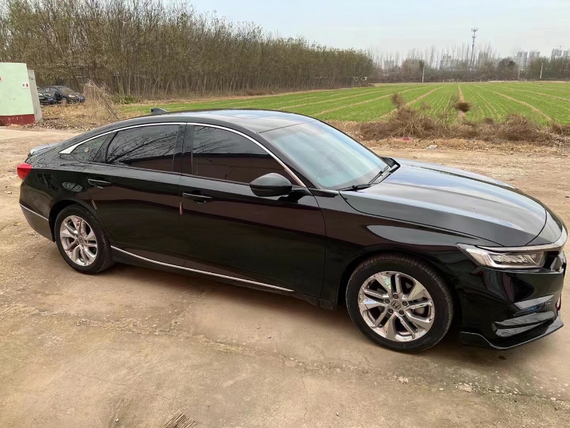 东营19年本田雅阁2