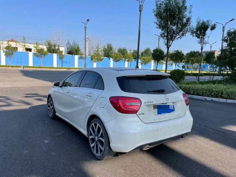 商丘14年奔馳A5