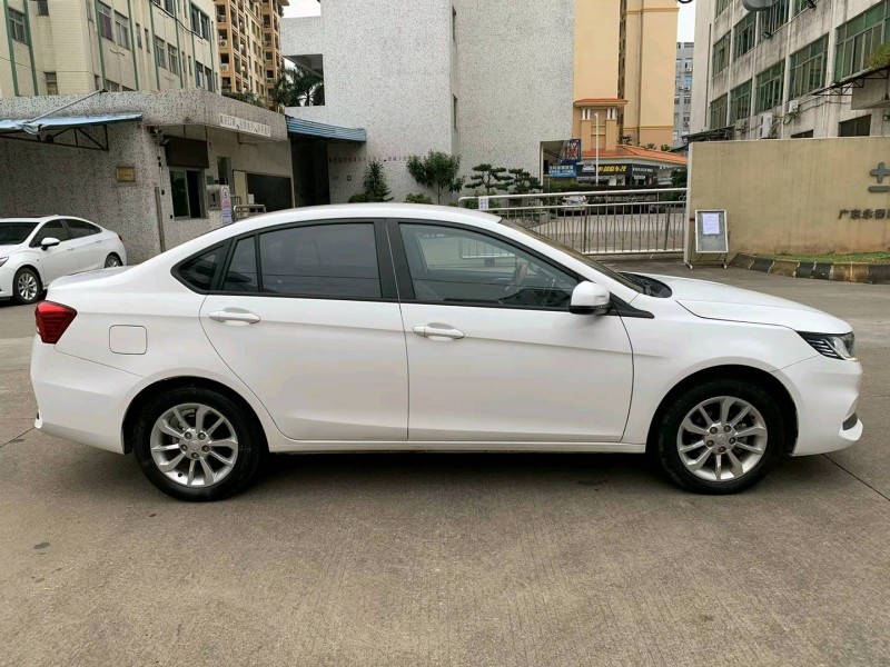 中山19年東南汽車A52