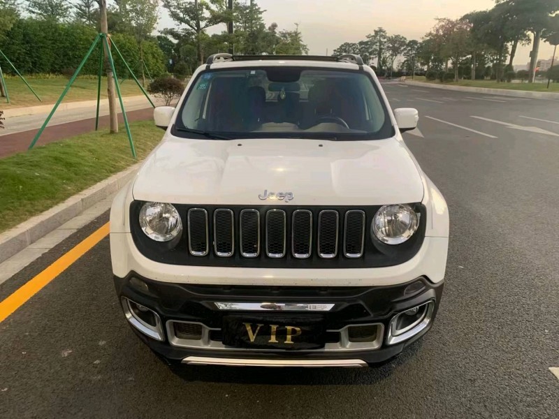 廣州17年Jeep自由俠1