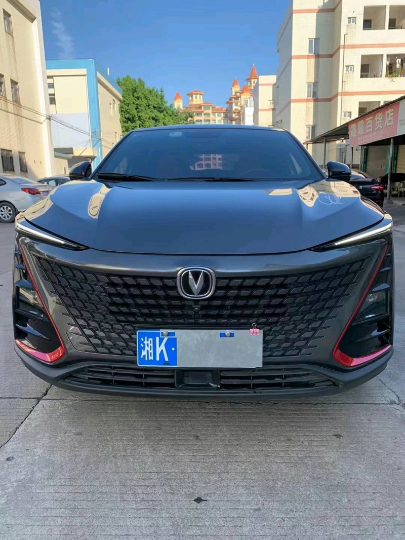 中山20年長安汽車UNI-T1