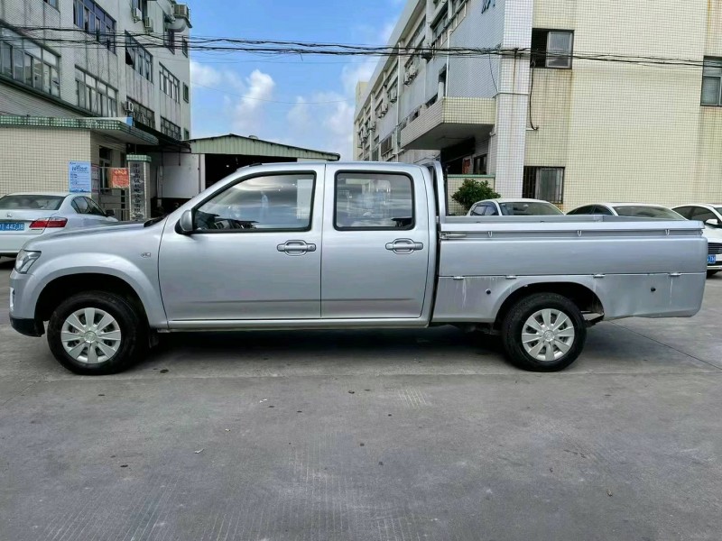 中山20年長安汽車神騏F303