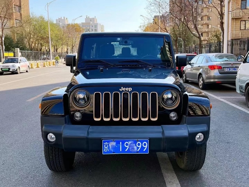 北京14年Jeep牧馬人8