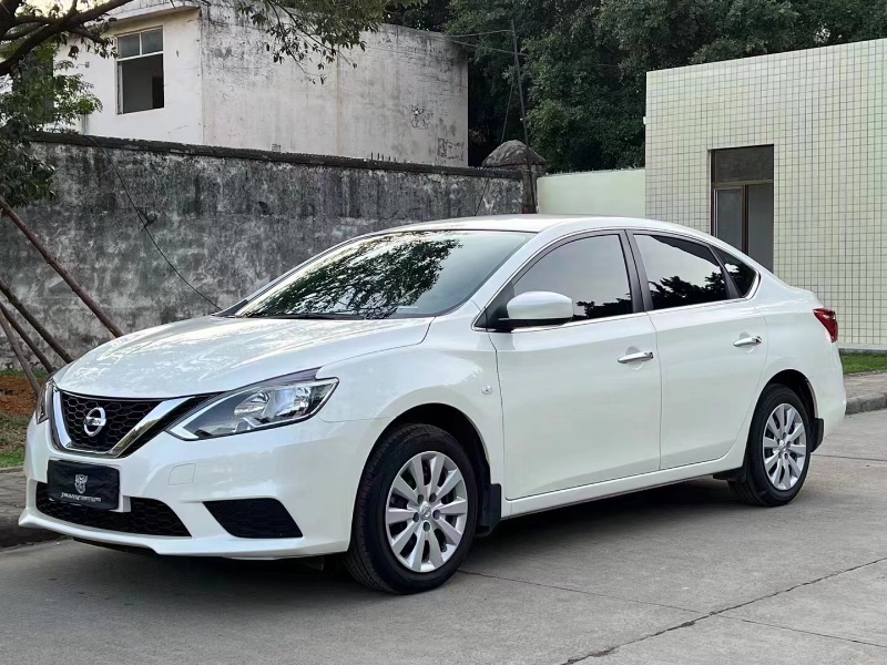 梧州20年日產軒逸7