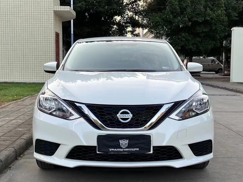 梧州20年日產軒逸8