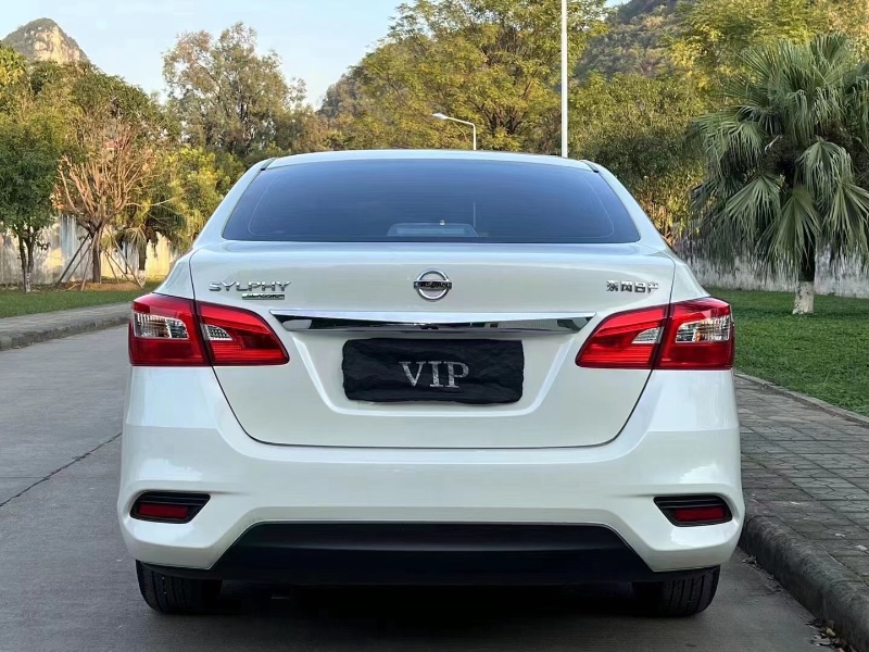 梧州20年日產軒逸2