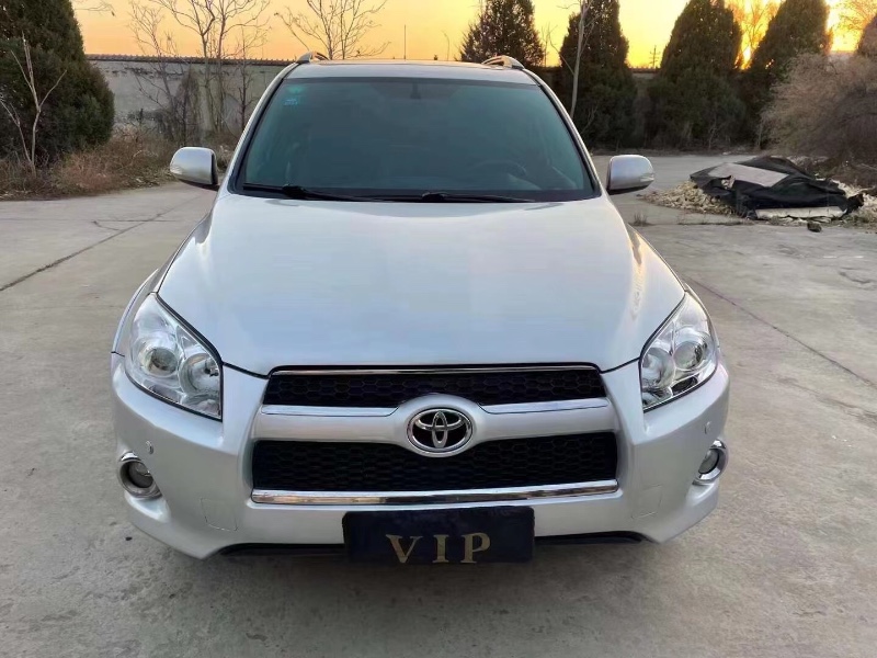 忻州12年豐田RAV41
