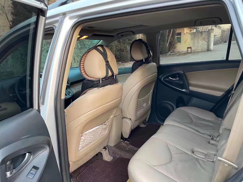 忻州12年豐田RAV46