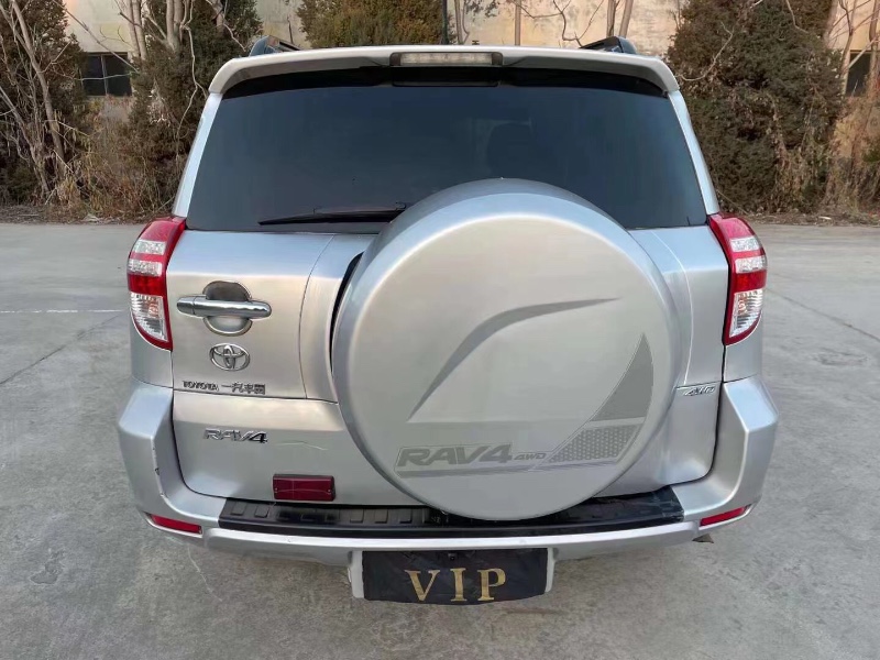 忻州12年豐田RAV47