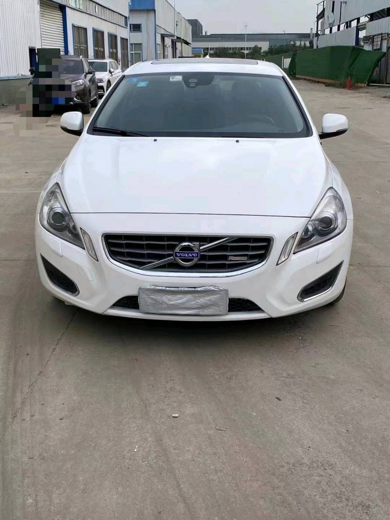 宿遷13年沃爾沃S60L1