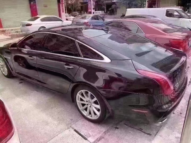 昆明13年捷豹XJL6