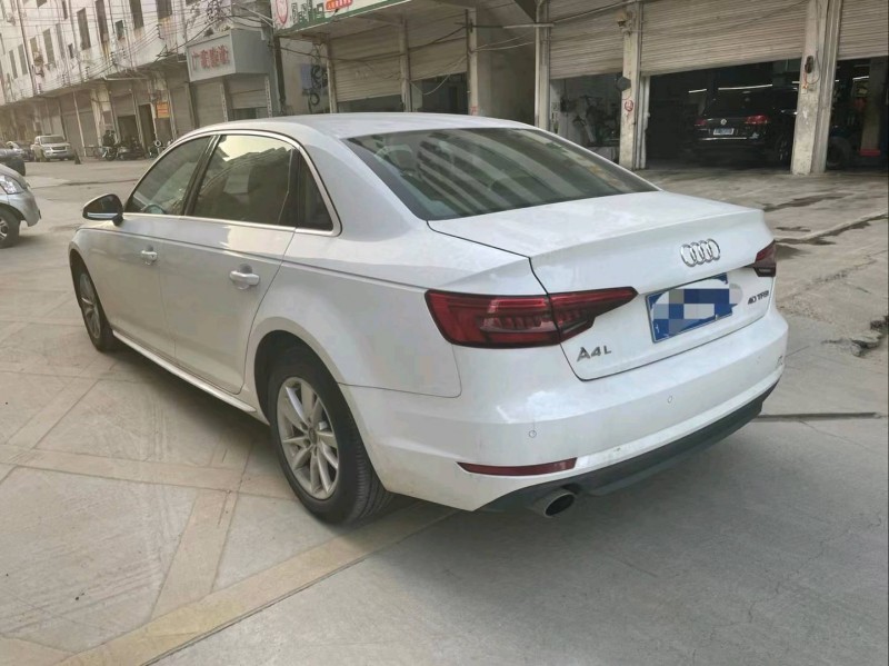 上饒17年奧迪A4L5