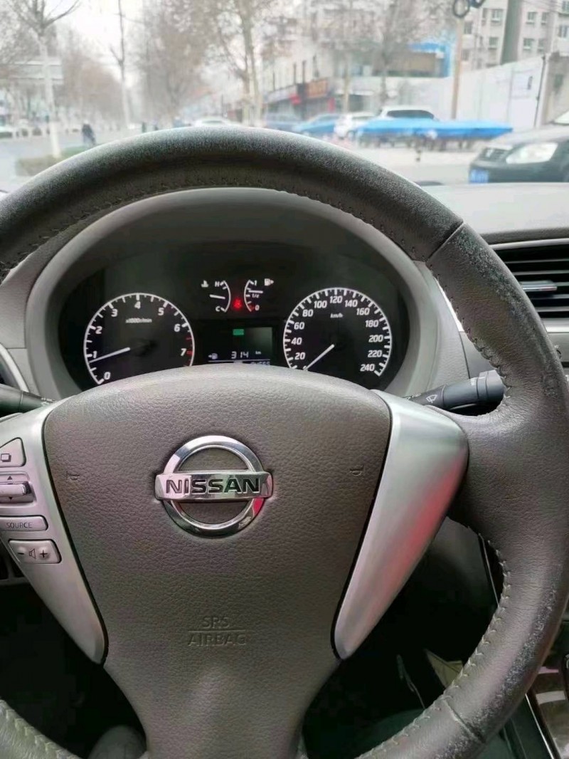 東營13年日產軒逸9